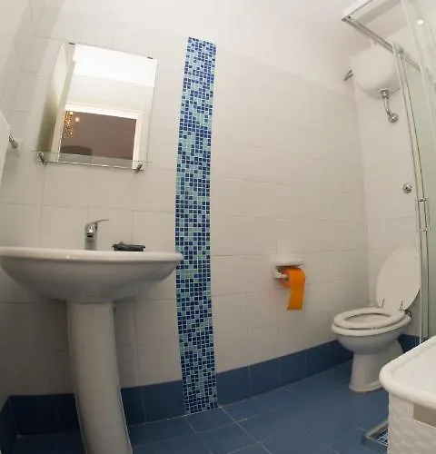 فندق مبيت وإفطار Casa Catalano تيرليتسي